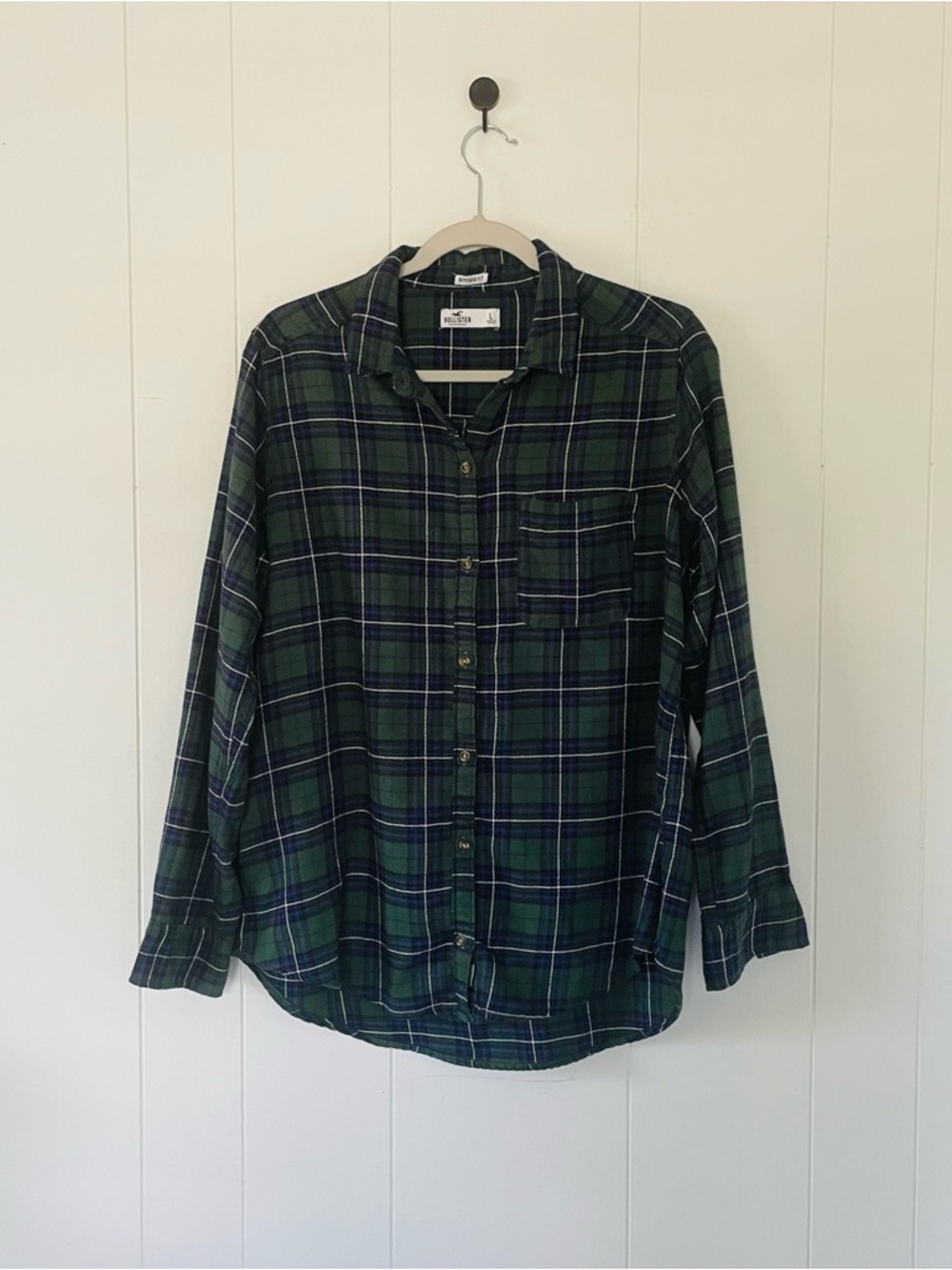 Hollister Womens Green Plaid Button-Down Shirt